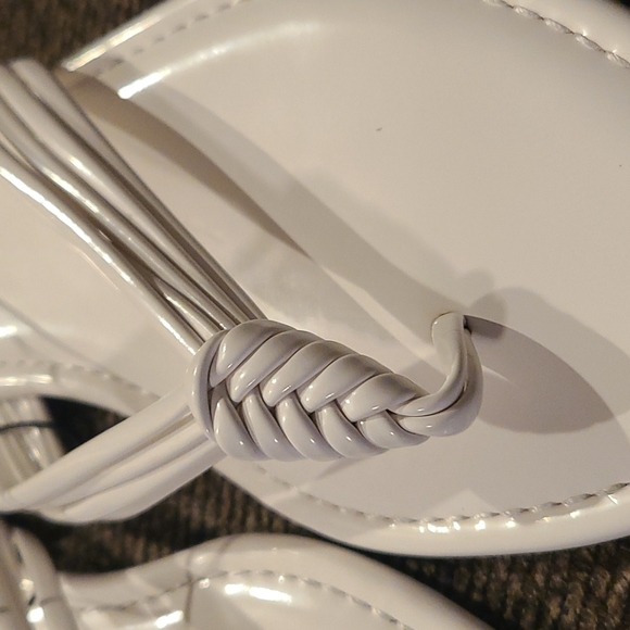 Sandals - Picture 2 of 5